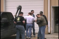 SXSW 2001 Load-up at the warehouse (L-R : Aaron Lundquist, Tom Morin, Derek Bridges, Eric Lundquist, Bill Craig) SXSW 2001 Load-up at the warehouse
